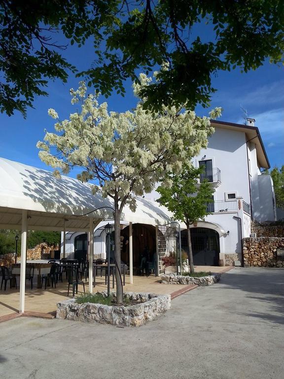 Locanda Dell'Asino D'Oro Villa Sulmona Exterior foto